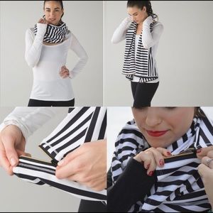 NWT Lululemon women’s striped Vinyasa Scarf *SE